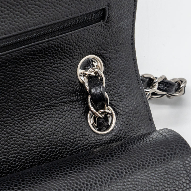 CHANEL JUMBO CLASSIC DOUBLE FLAP Caviar BLACK SHW