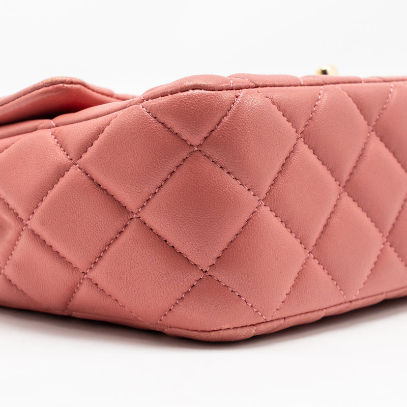 Chanel Charm chain quilted flap bag lambskin pink LGHW