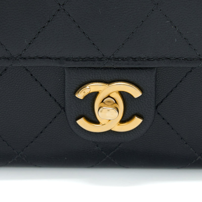 Chanel Pearl Flap Wallet on Chain Goatskin Black GHW