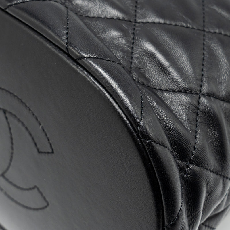 Chanel 22p Drawstring Bucket Bag Lambskin Black GHW (Microchip)