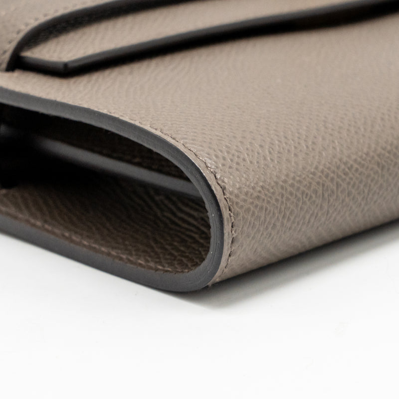 Hermes Kelly to Go Epsom Gris Etain GHW Stamp K