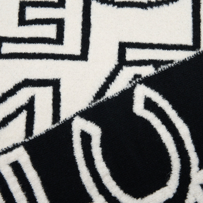 Chanel Double Side Letter/CC Scarf Wool/Cashmere Black/White