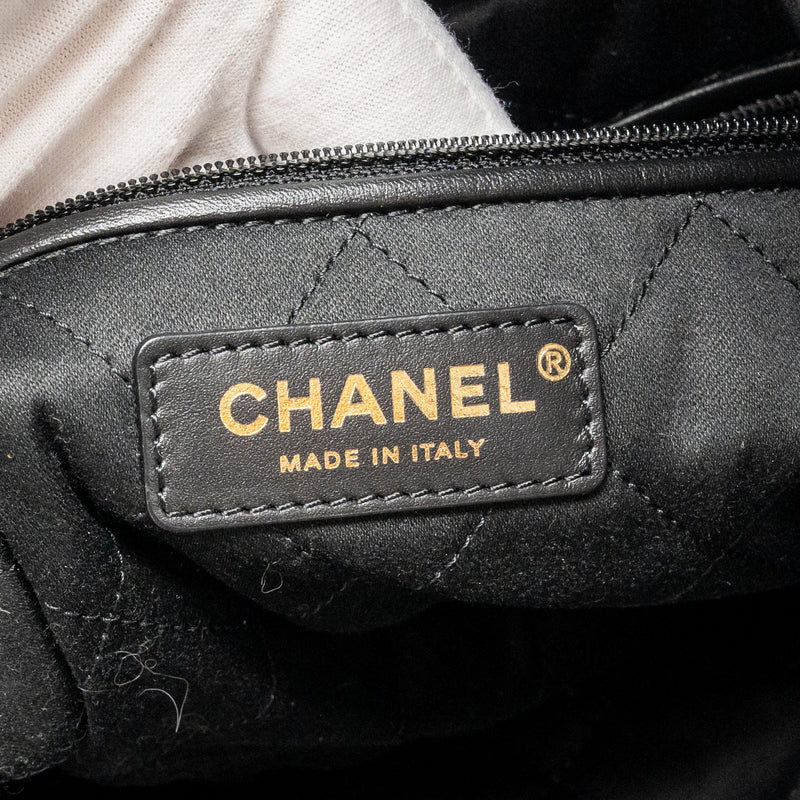 Chanel Small 22 Bag Shiny Calfskin BLACK GHW (Microchip)