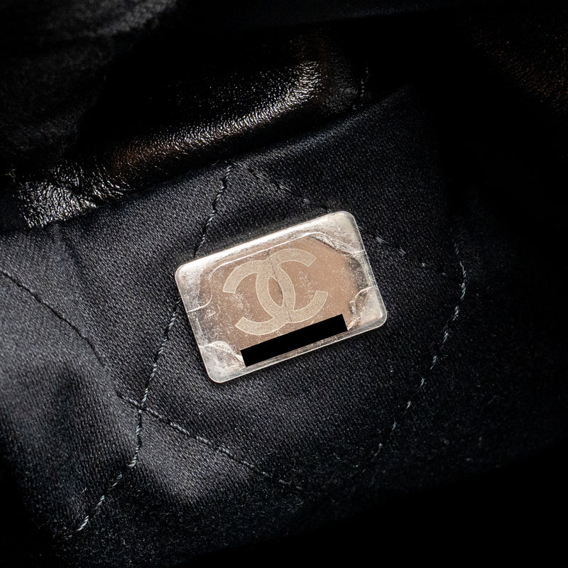 Chanel Small 22 Shiny Calfskin Black SHW (Microchip)