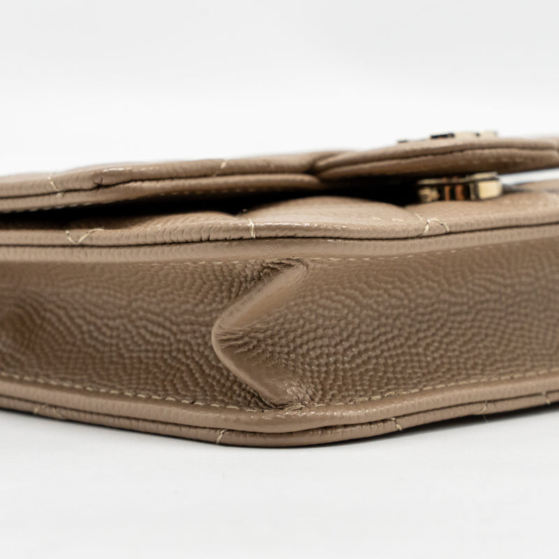 Chanel mini flap clutch with chain caviar dark beige LGHW (microchip)