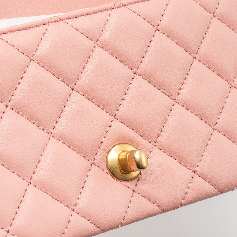 Chanel Pearl Crush mini Rectangular flap bag lambskin pink GHW (Microchip)