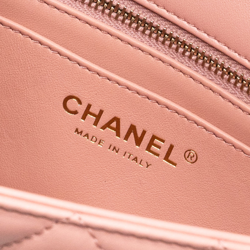 Chanel Pearl Crush mini Rectangular flap bag lambskin pink GHW (Microchip)