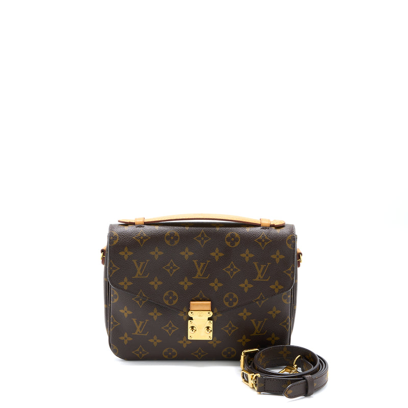 Louis Vuitton Pochette Métis Monogram Canvas GHW