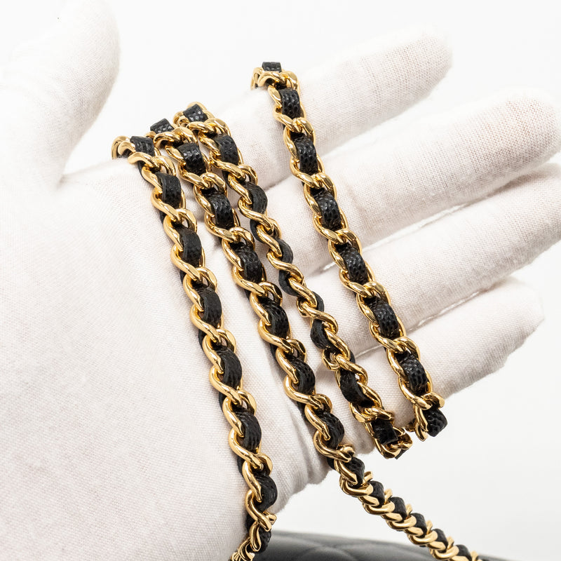 Chanel fold flap vanity clutch with chain caviar black GHW (microchip)