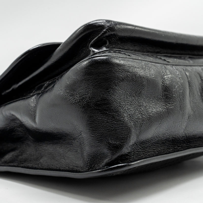 Saint Laurent Medium Niki Calfskin Black Ruthenium Hardware