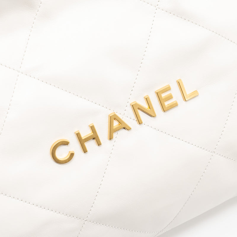 Chanel medium 22 bag calfskin white GHW (microchip)