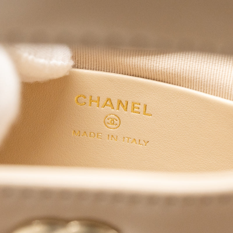 Chanel Mini 31 clutch with chain shiny lambskin light beige LGHW ( microchip)