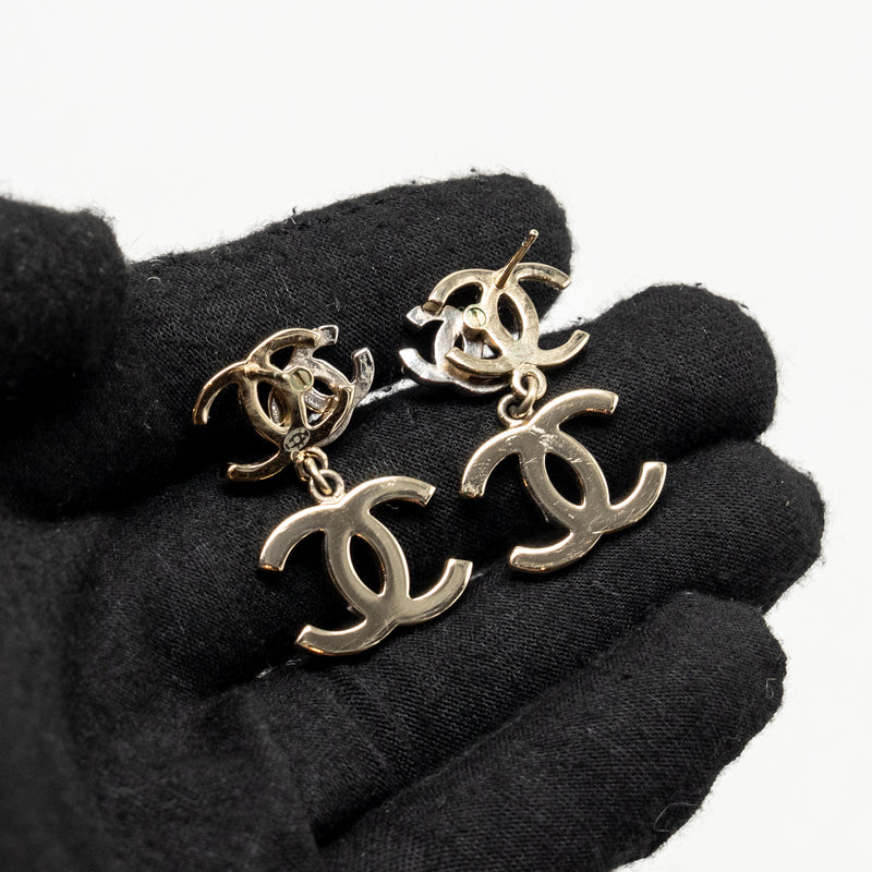 Chanel Triple CC Logo Earrings Light gold tone