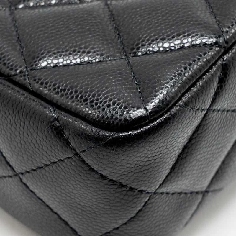 Chanel 25A zip clutch with chain caviar black LGHW (microchip)