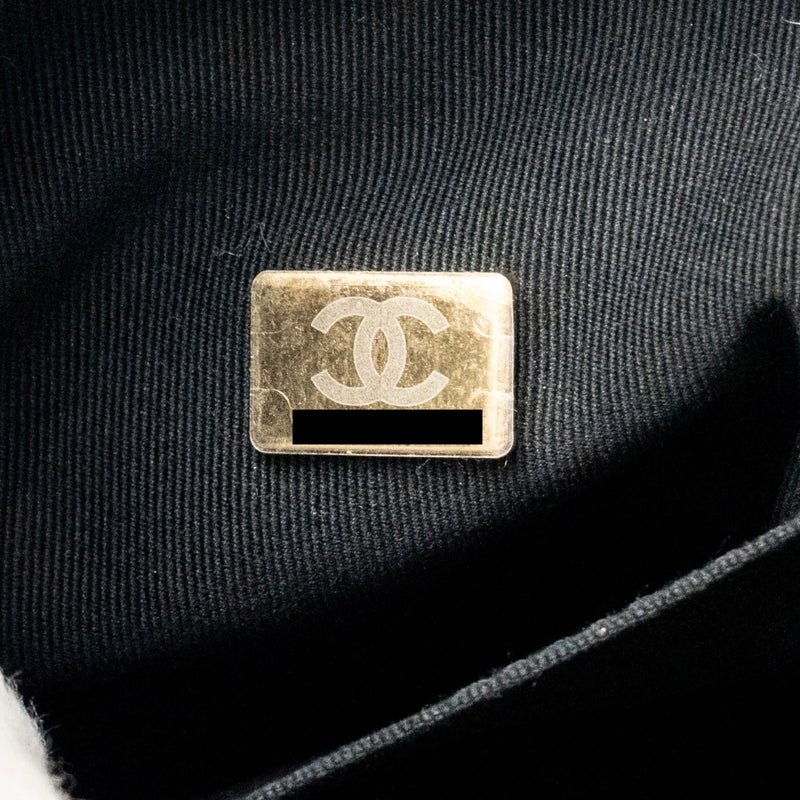 Chanel quilted double chain shoulder bag Lambskin black GHW (micochip)