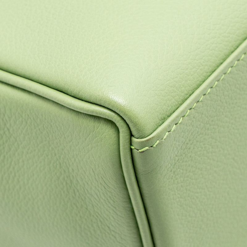 Hermes Kelly Ado backpack evercolor vert criquet / gris pearl SHW stamp Y