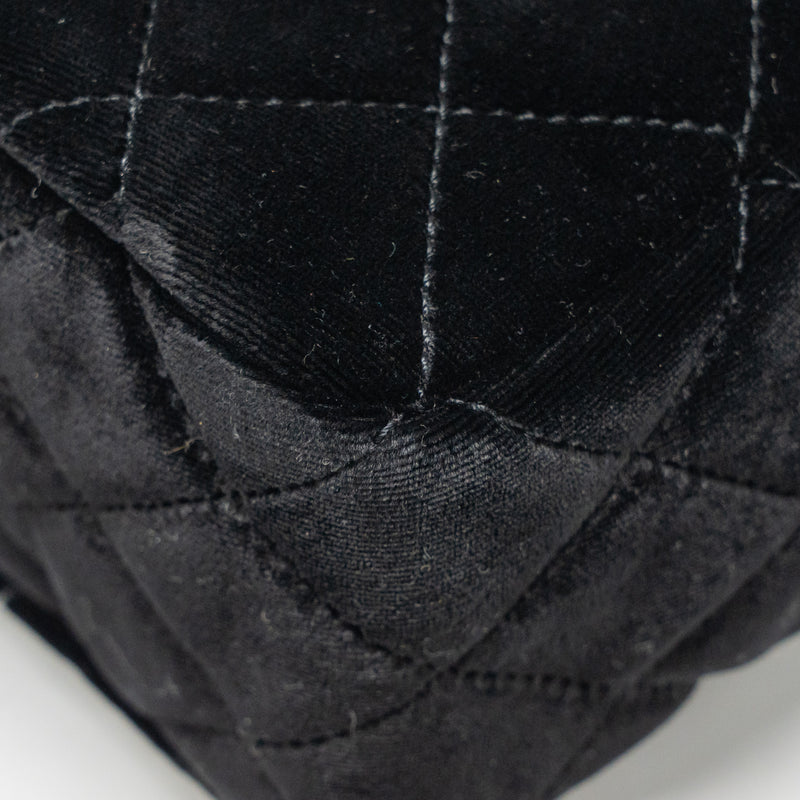 Chanel 23B Hobo Bag Velvet Black GHW (microchip)