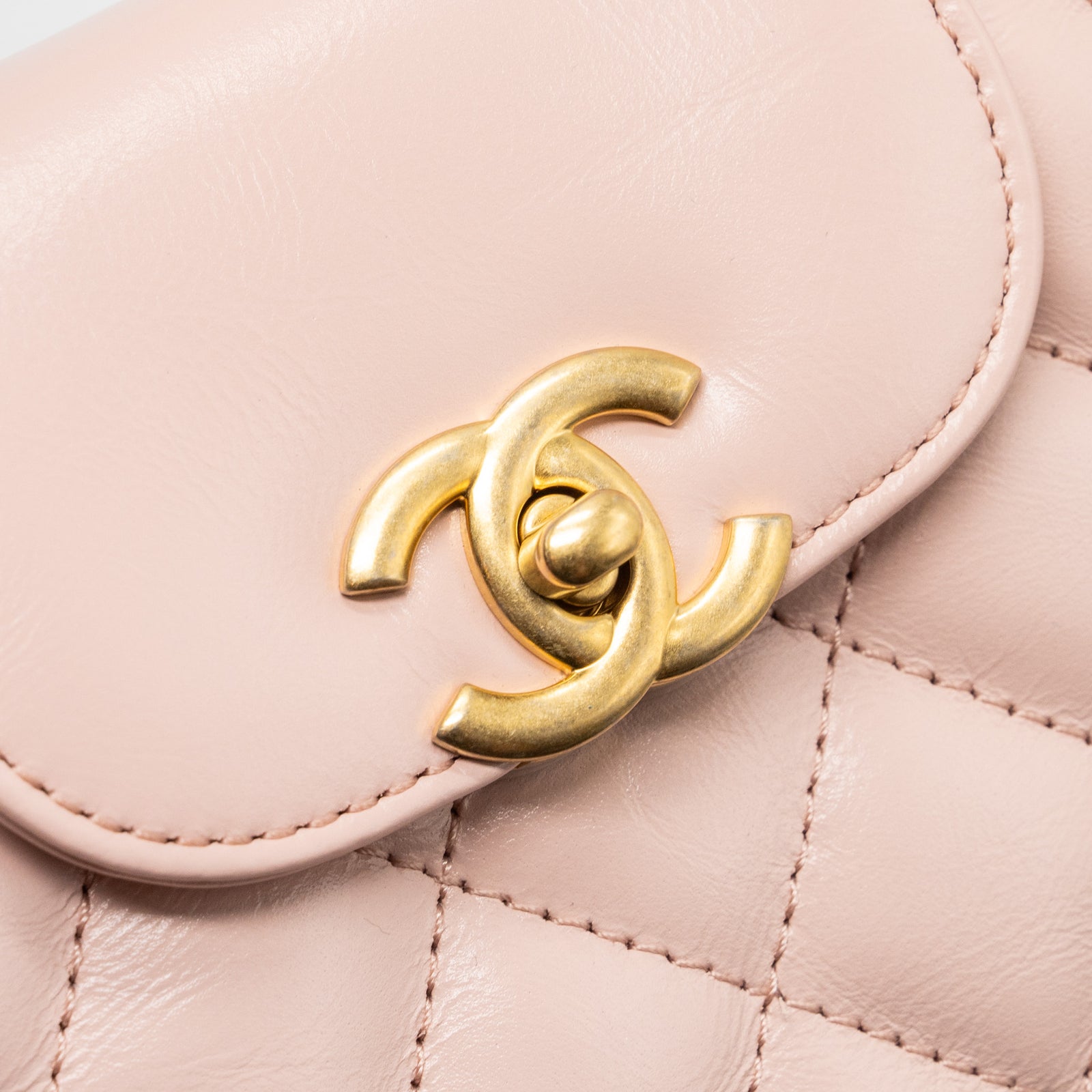Chanel 23k mini shopping tote / kelly bag calfskin pink GHW (Microchip