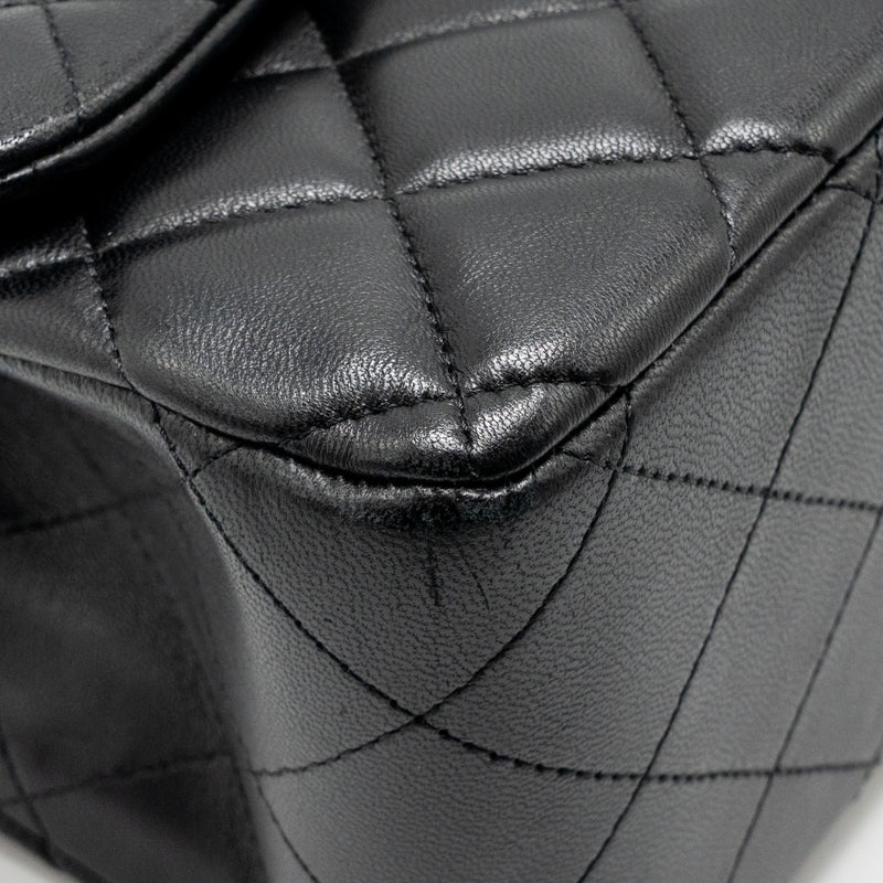 Chanel Jumbo Classic Double Flap Bag Lambskin Black GHW