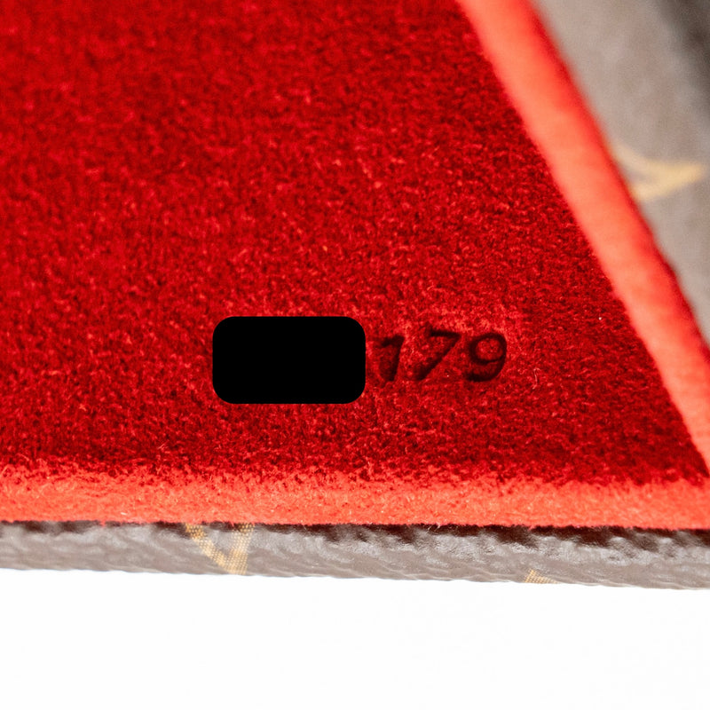 Louis Vuitton Coffret 8 Montres monogram canvas / rouge fusion GHW