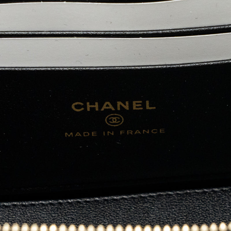 Chanel Top Handle Long Vanity With Chain Lambskin Black LGHW(Microchip)