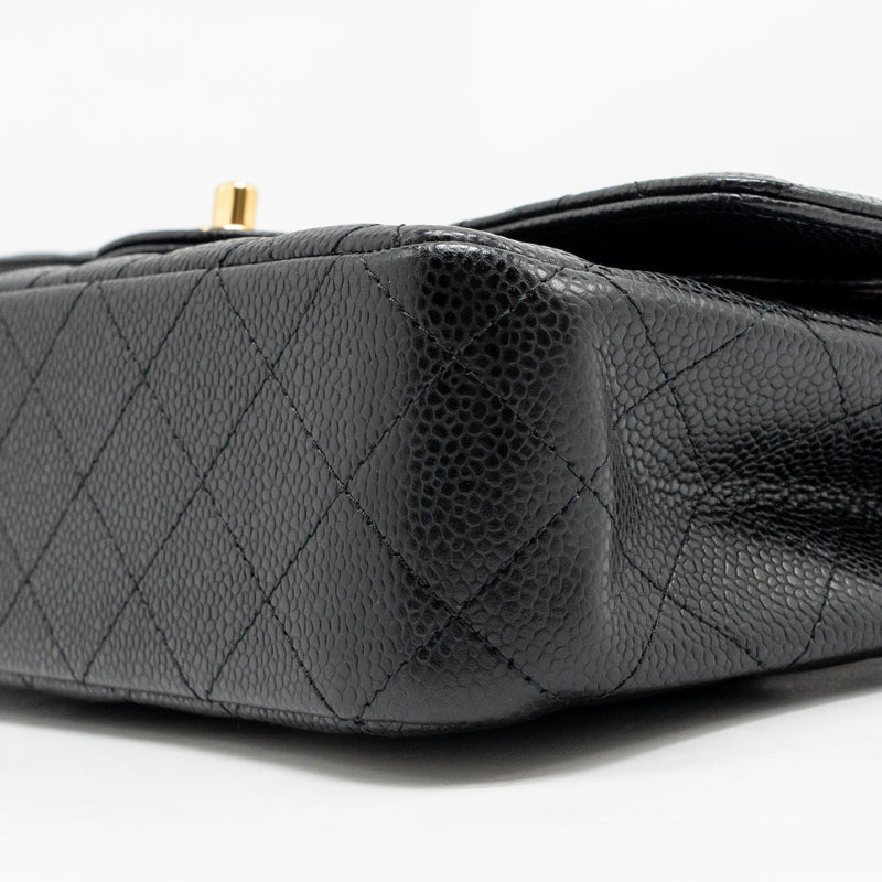 Chanel MEDIUM Classic Double Flap Bag Caviar Black GHW