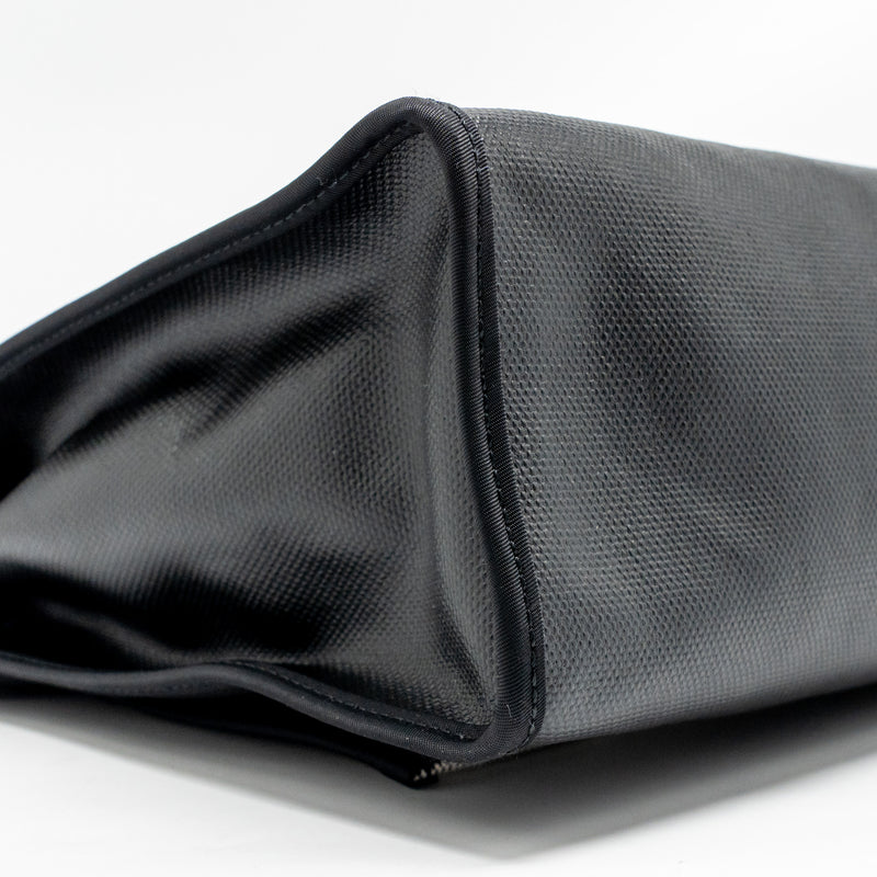 Hermes Herbag 31 Zip Bag Berline Canvas/Hunter Leather Black/ECRU-Black SHW Stamp D