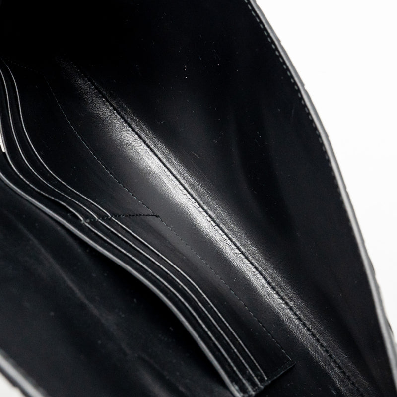 Bottega Veneta Andiamo Clutch Intrecciato Calfskin Black GHW