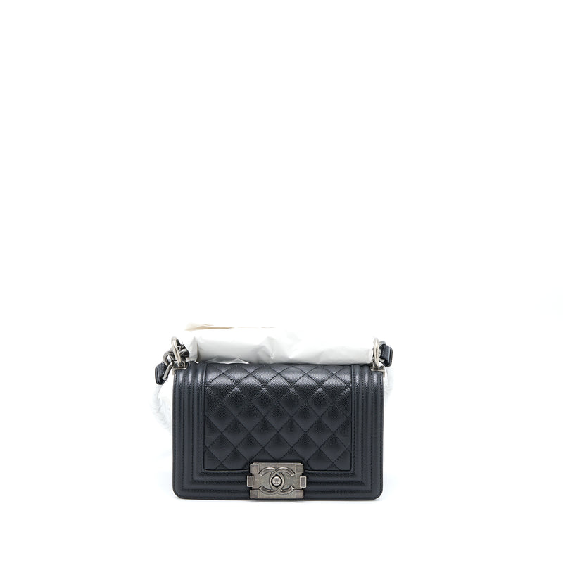 Chanel Small Boy Bag Caviar Black Ruthenium SHW (Microchip)