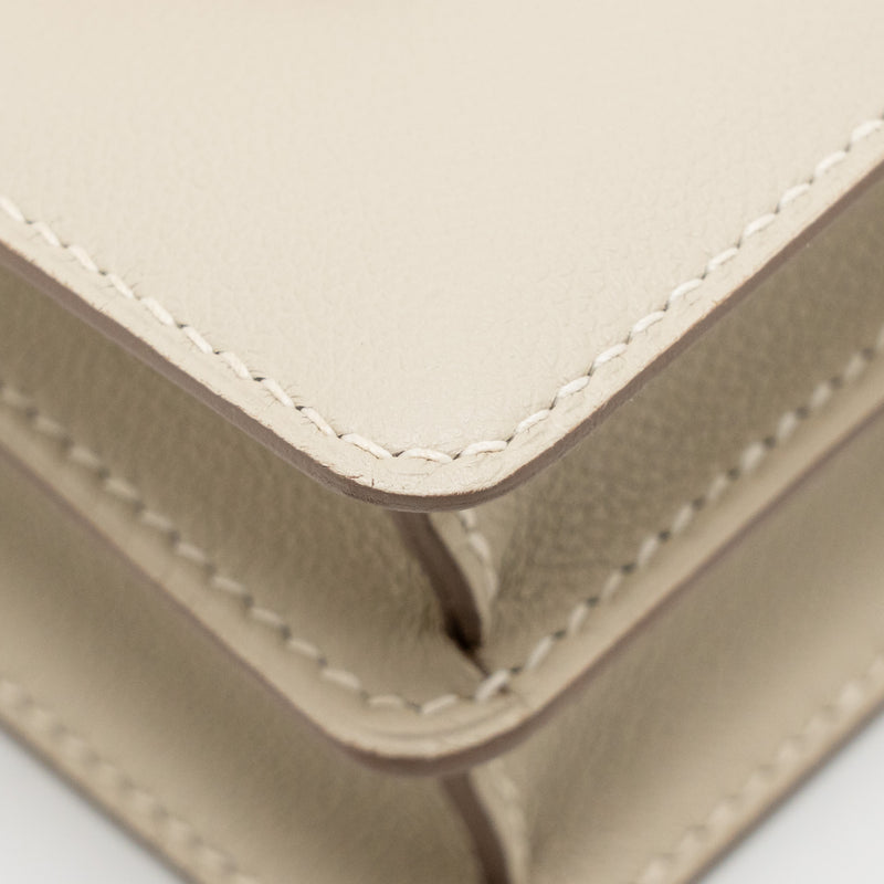 Hermes Roulis 23 Evercolor 8L Beton GHW Stamp D