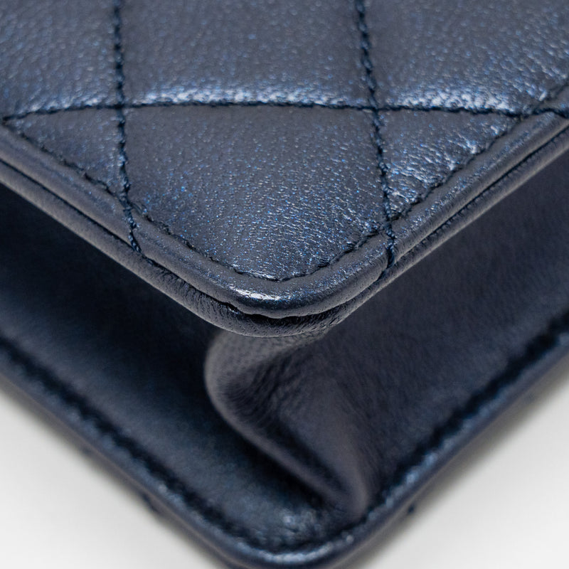 Chanel pearl decorated quilted flap bag lambskin navy GHW