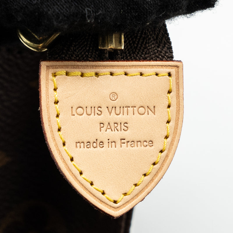 Louis Vuitton toiletry pochette monogram canvas GHW