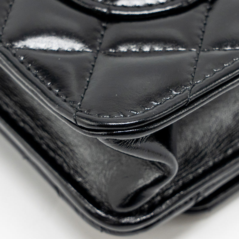 Chanel 24A Detailed Chain Wallet on Chain Shiny Calfskin Black GHW (Microchip）