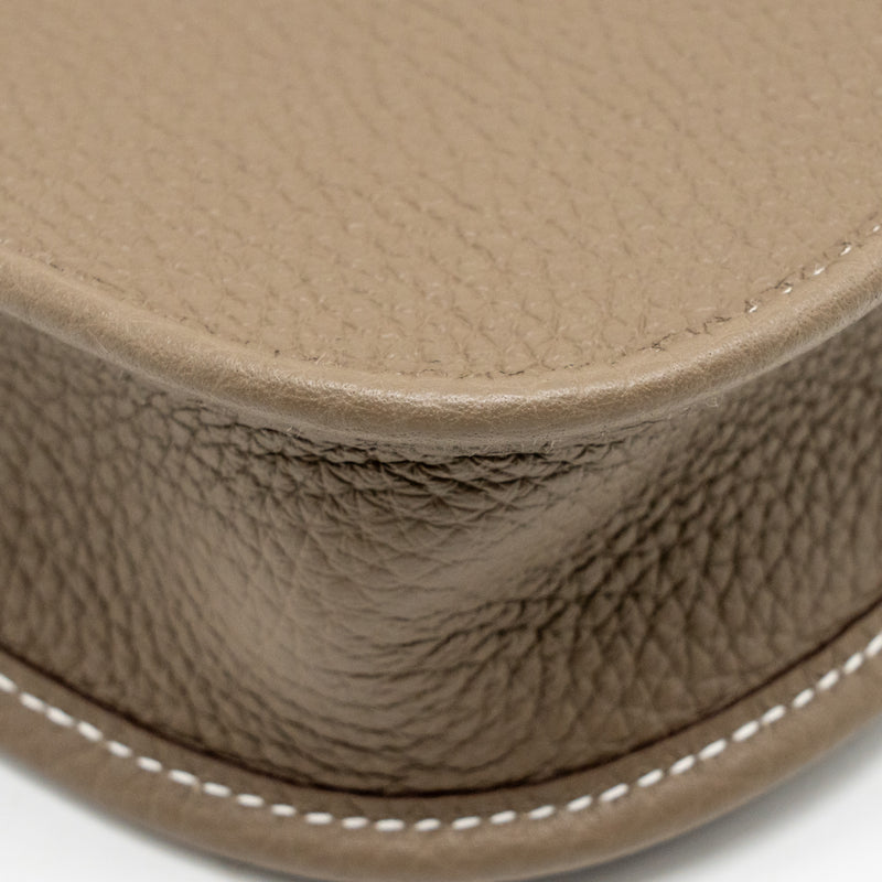 Hermes Mini Evelyne clemence etoupe GHW stamp K