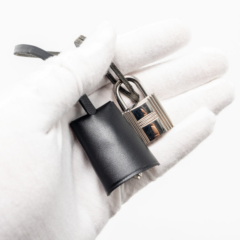 Hermes Herbag 31 Zip Bag Canvas/Hunter Blue Indigo/Ecru-Noir/Noir SHW Stamp D