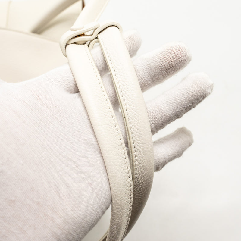 Bottega veneta large Arco tote bag grained calfskin white GHW