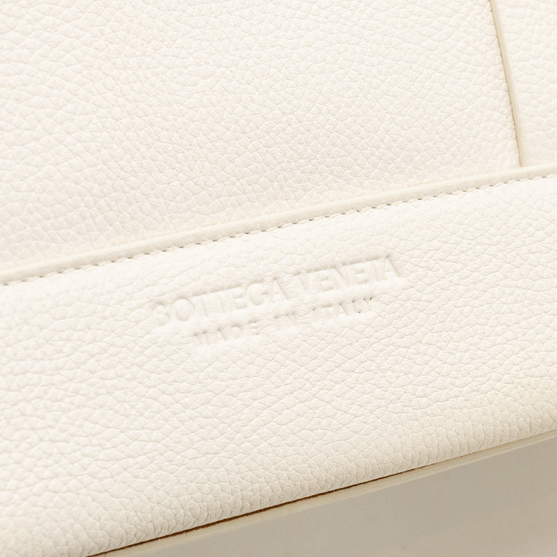 Bottega veneta large Arco tote bag grained calfskin white GHW