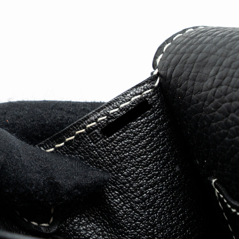 Hermes Roulis 23 Clemence Black SHW Stamp Square R