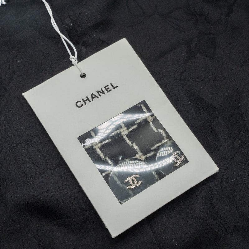 Chanel 17A size 36 Jacket Fantacy Tweed / calfskin black