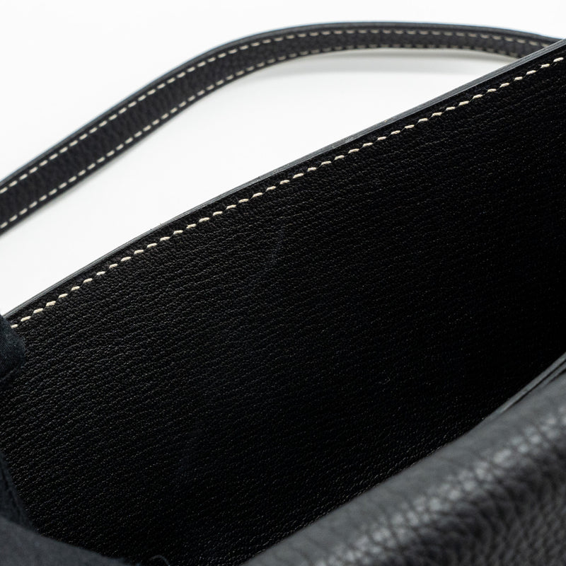 Hermes Roulis 23 Clemence Black SHW Stamp Square R
