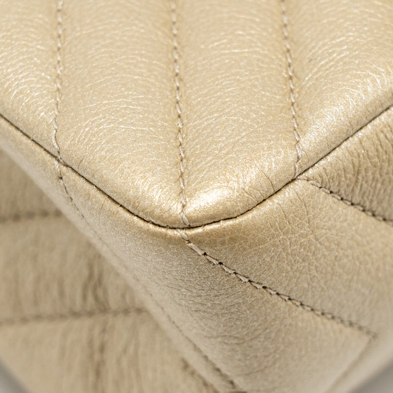 Chanel Small 2.55 Reissue Chevron Flap Bag Calfskin Gold GHW