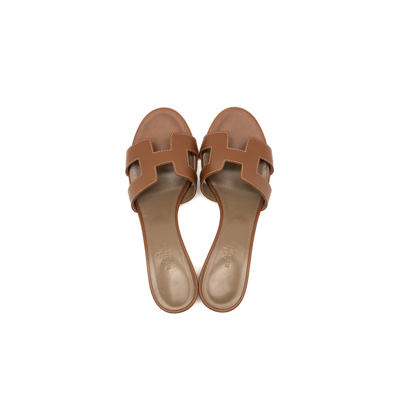 Hermes Size 37.5 Oasis Sandal Calfskin Gold