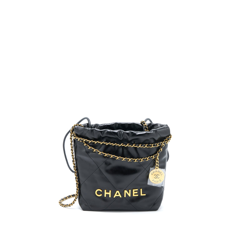 Chanel 22 mini in black calfskin GHW
