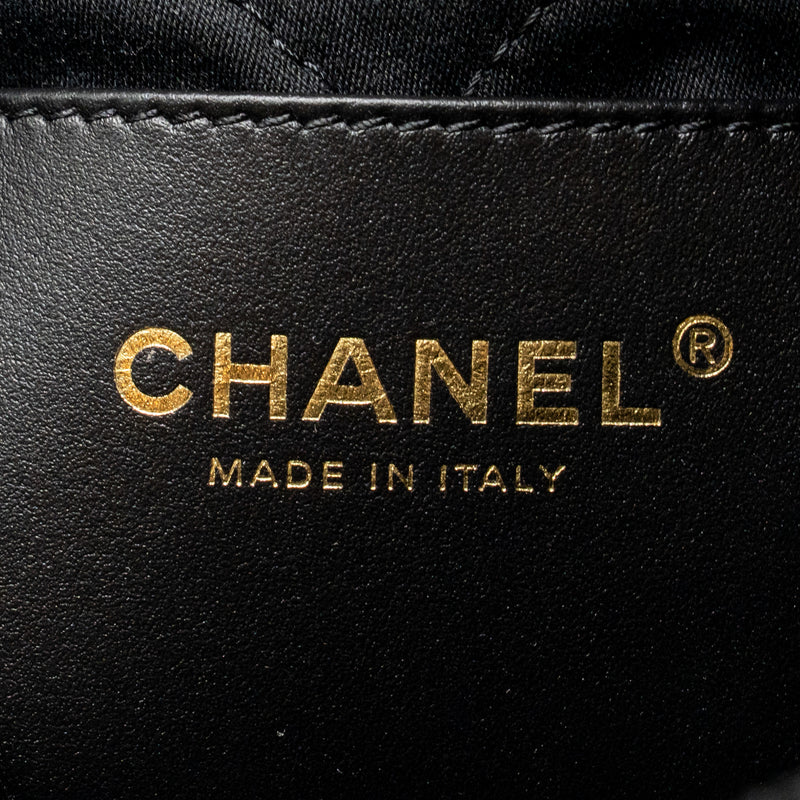 Chanel Mini 22 Bag Calfskin Black GHW (microchip)