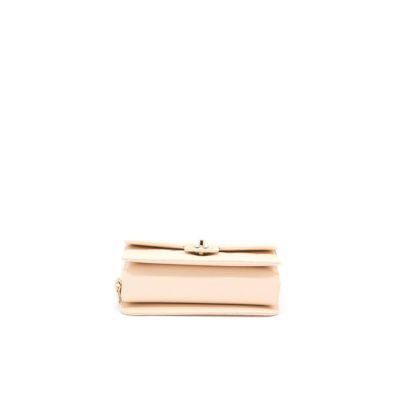 Chanel 21K Crossbody Bag Caviar Light Beige LGHW (Microchip)