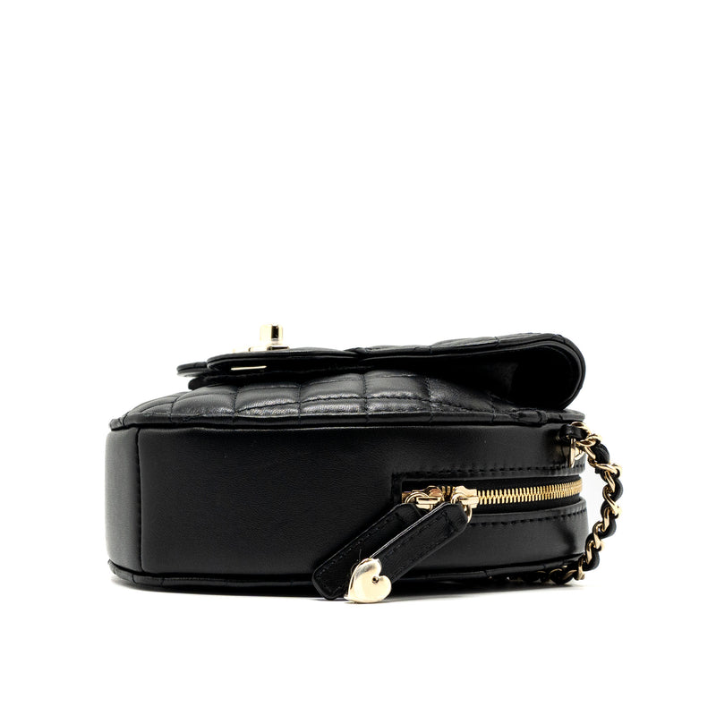 Chanel 22S Heart Bag Lambskin Black LGHW (Microchip)