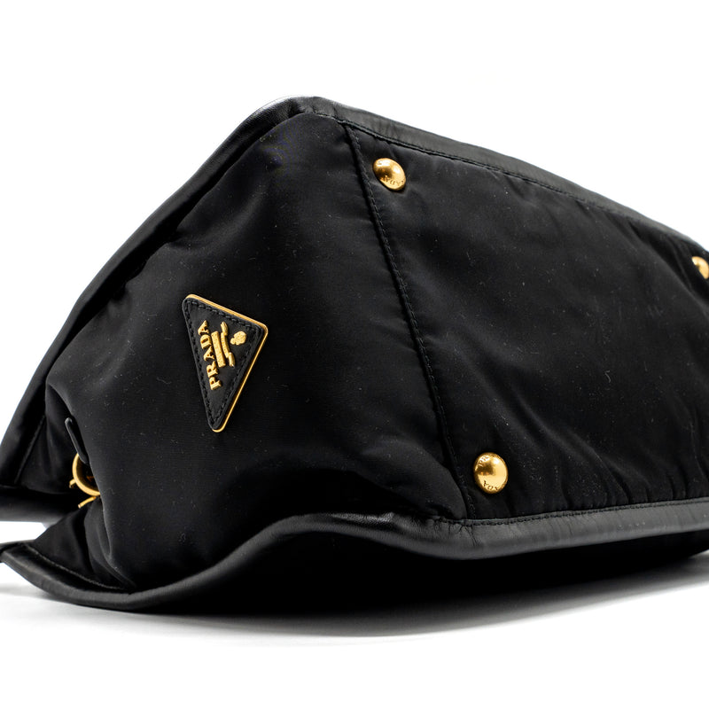 Prada tote bag nylon / leather black GHW