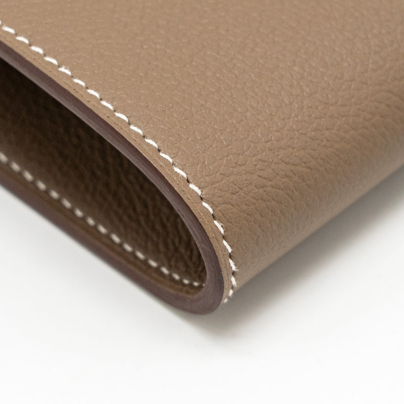 Hermes kelly to go Evercolor Etoupe GHW stamp W
