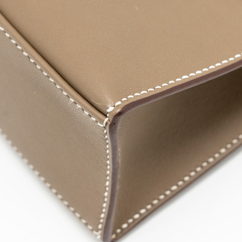Hermes Kelly Pochette Swift Etoupe GHW Stamp W