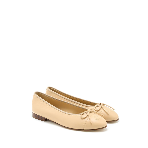 Chanel Size 38.5 Ballerina Flat Shoes Lambskin Beige